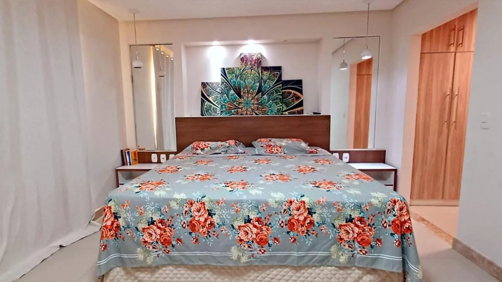 Casa Com 5 Quartos E Area Gourmet Em Condominio Porto Seguro