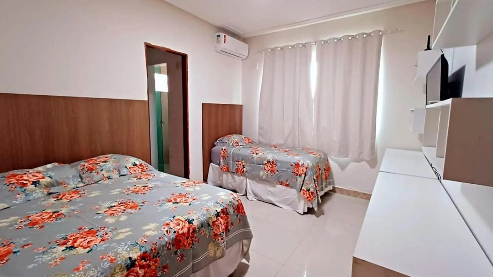 Holiday home Casa Com 5 Quartos E Area Gourmet Em Condominio Porto Seguro