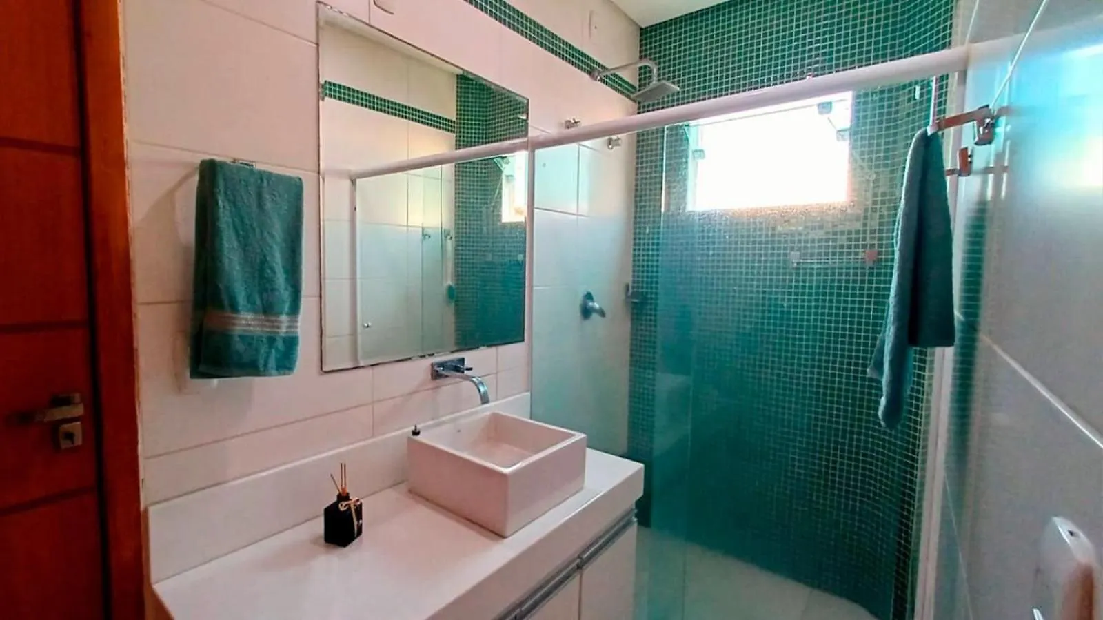 Casa Com 5 Quartos E Area Gourmet Em Condominio Porto Seguro Brazil